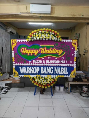 Papan Bunga di Kalangligar Telukjambe Barat